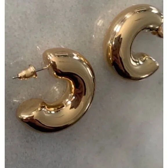 Gold Chunky Hoop Earrings Brand New - Picture 2 of 4